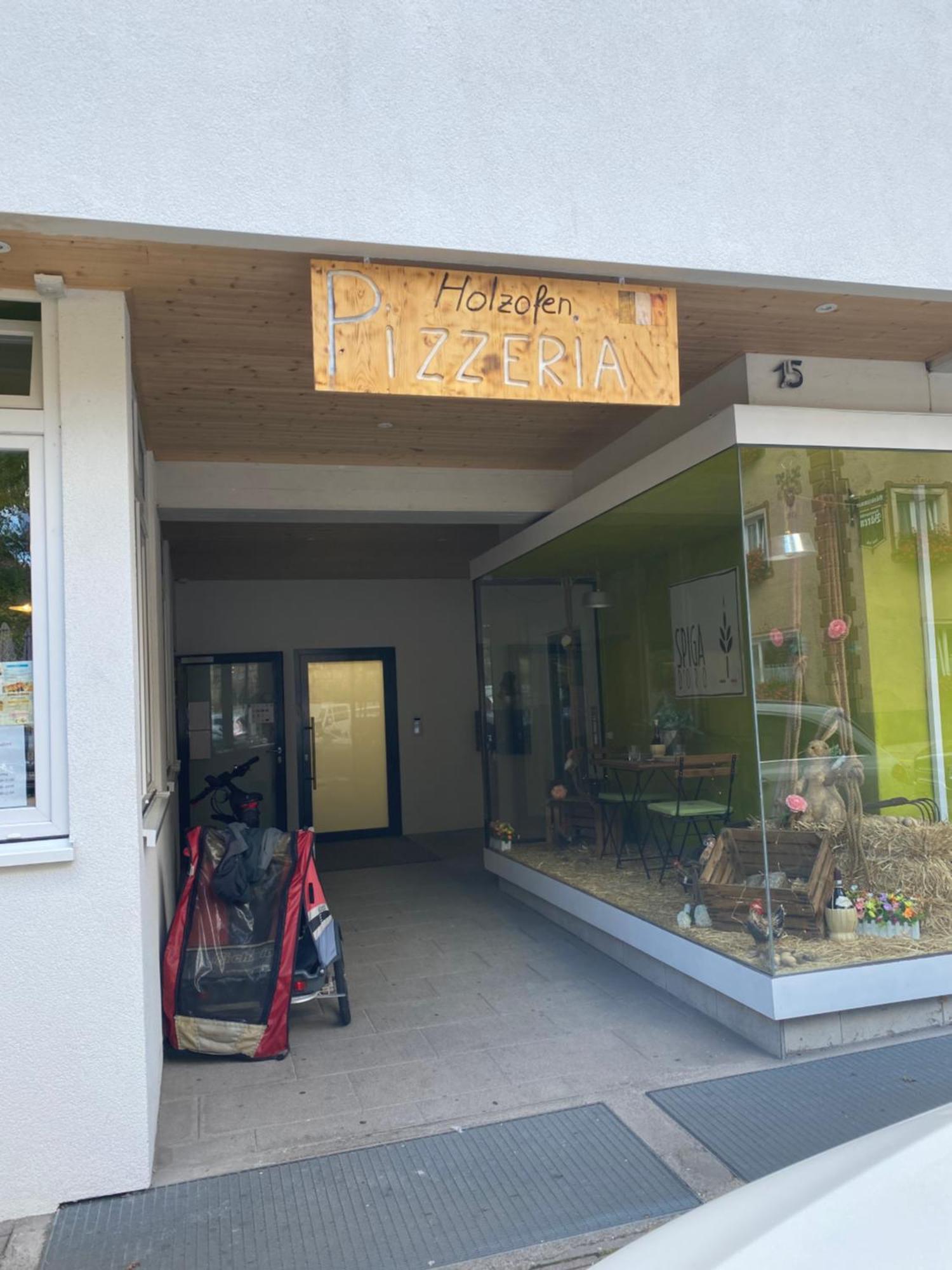 Exklusive 82 Qm Loftwohnung Mit Tiefgarage Und Sued-Balkon Zentral Titisee-Neustadt Exterior foto